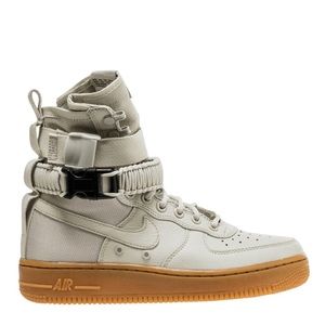 Wmns SF Air Force 1 High ‘Light Bone’